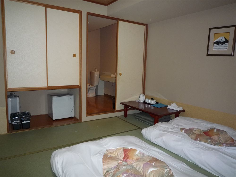 Annex Katsutaro Ryokan Tokio Exterior foto
