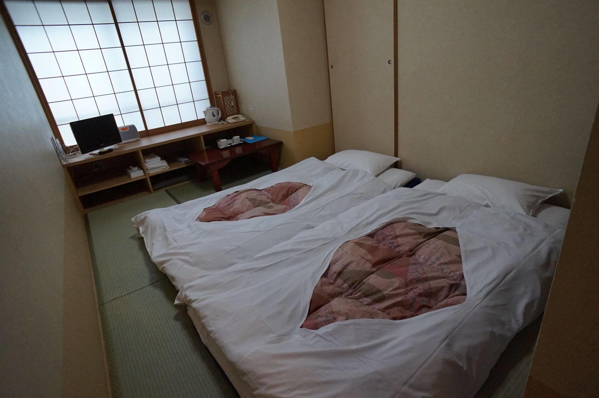 Annex Katsutaro Ryokan Tokio Exterior foto