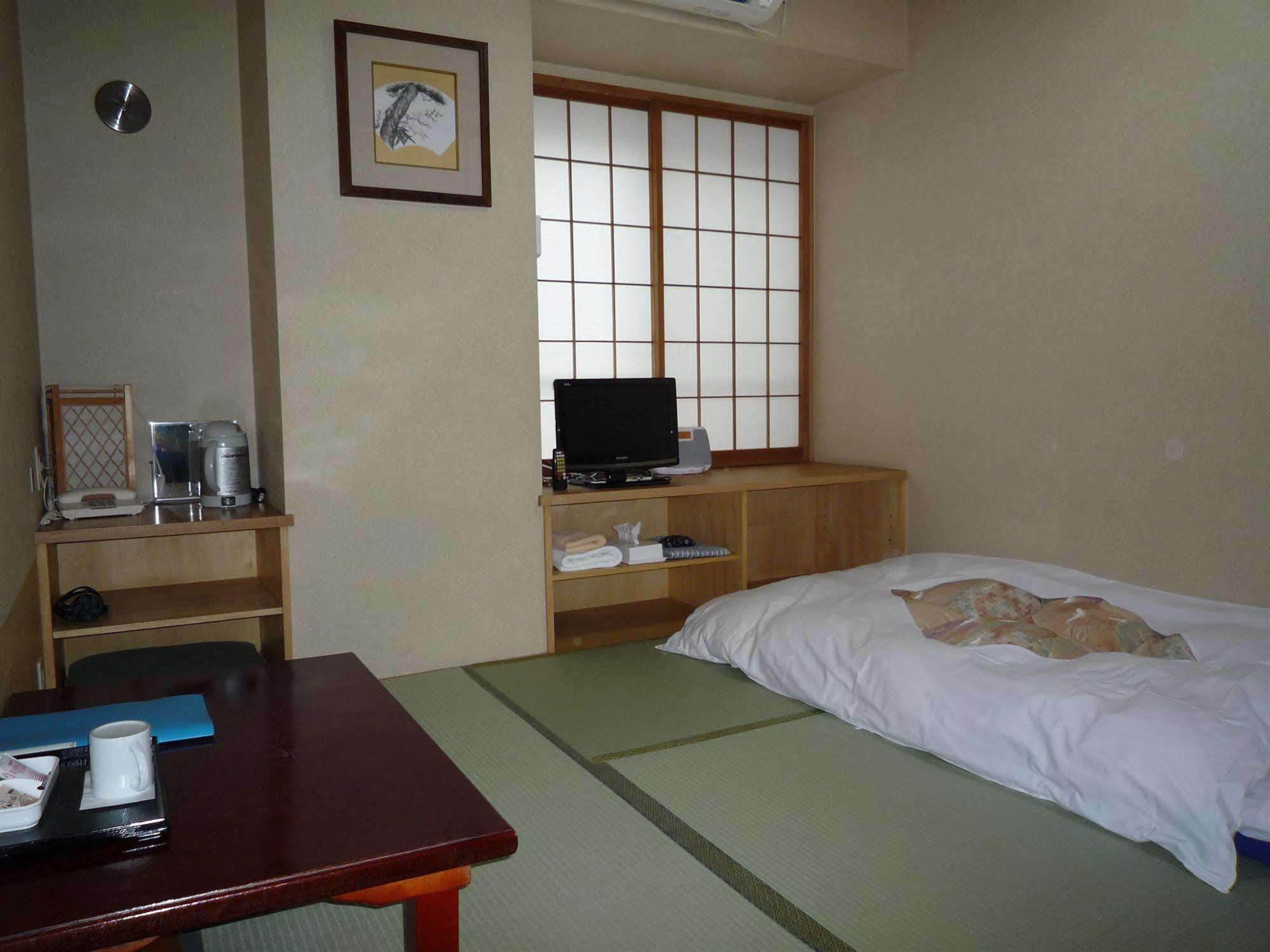 Annex Katsutaro Ryokan Tokio Exterior foto